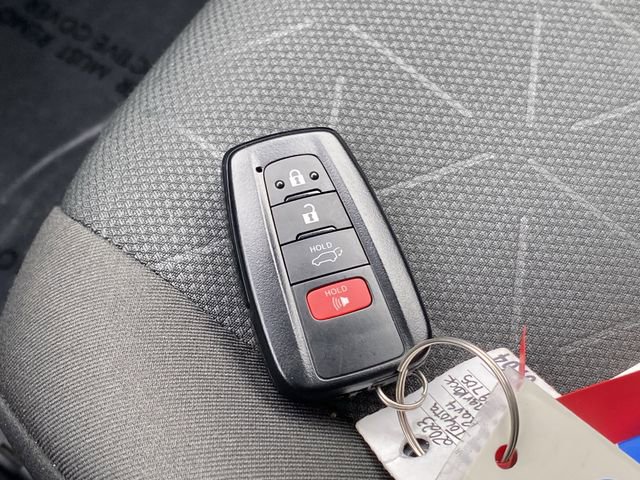 Used 2023 Toyota RAV4 XLE image 27