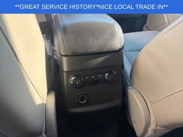 Used 2015 Ford Explorer XLT w/ Equipment Group 202B AWD/4WD image 21