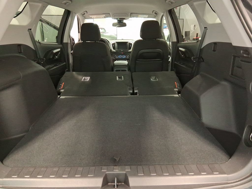 Used 2024 GMC Terrain SLE w/ Driver Convenience Package AWD/4WD image 49