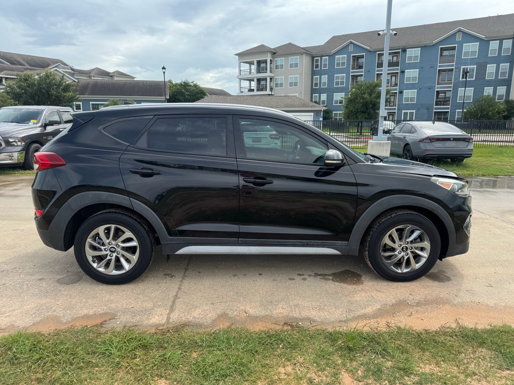 Used 2017 Hyundai Tucson SE Plus FWD image 9