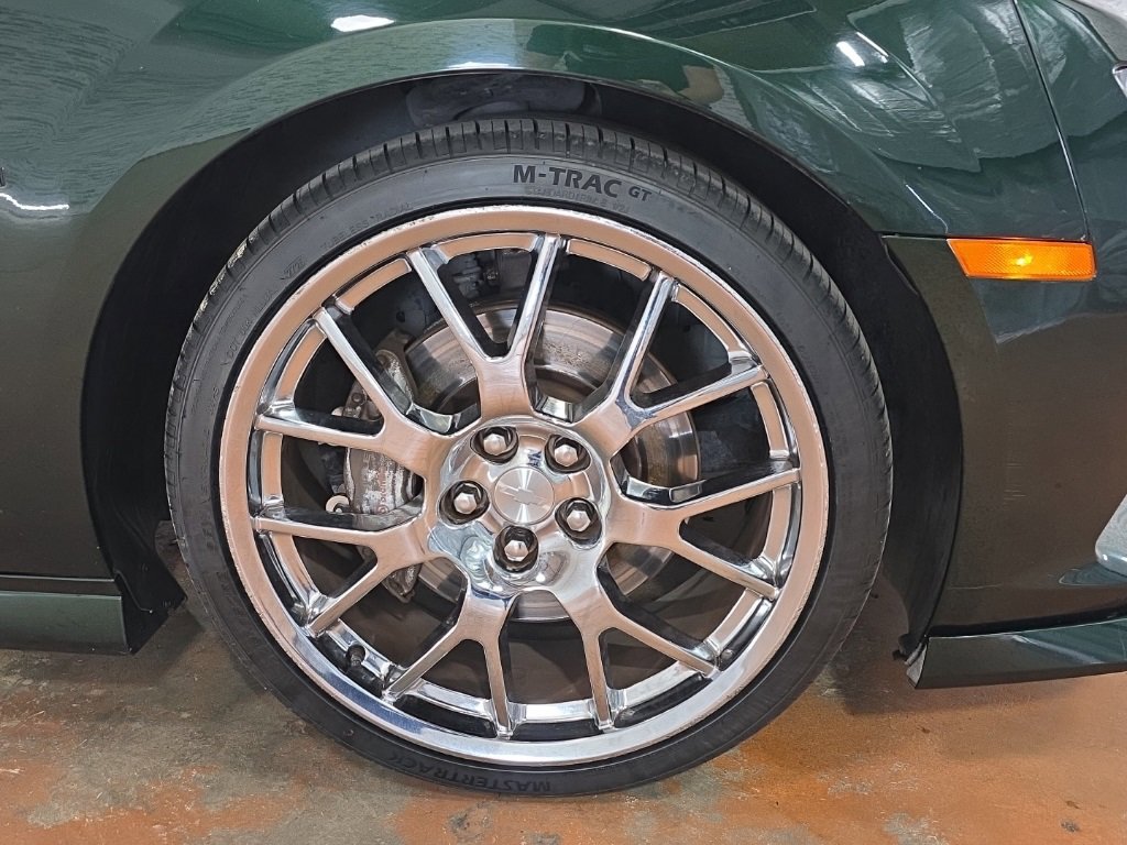 Used 2015 Chevrolet Camaro SS w/ Green Flash Special Edition image 12