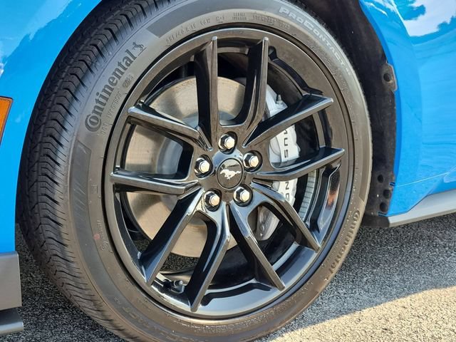 Used 2025 Ford Mustang GT RWD image 18