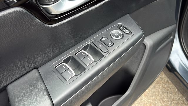 Used 2023 Honda CR-V Sport Touring image 10