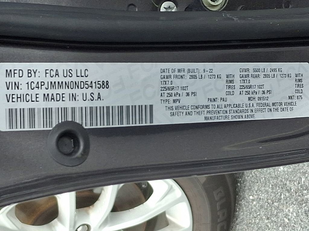 Used 2022 Jeep Cherokee Latitude Lux w/ Sun & Sound Group image 26