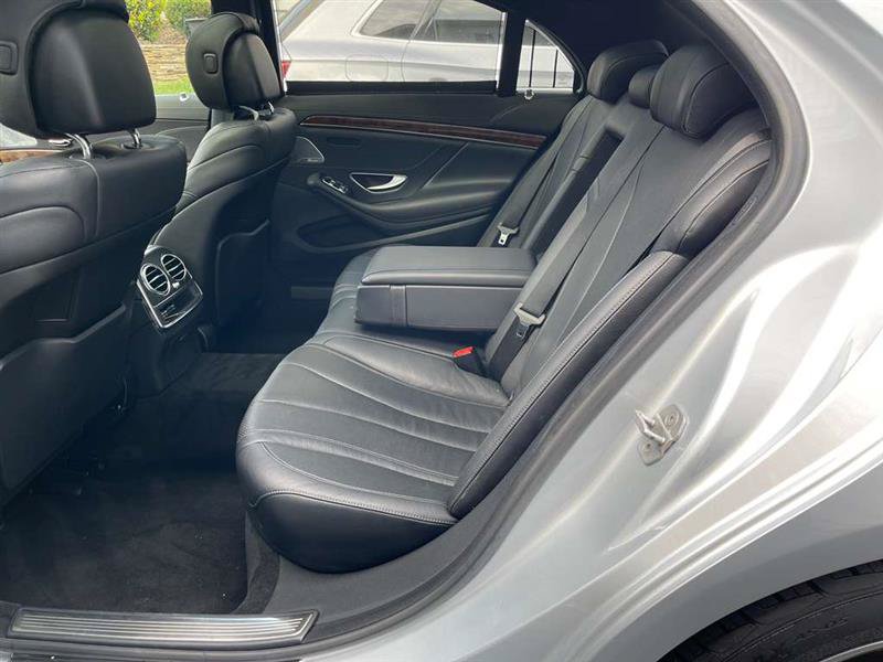 Used 2015 Mercedes-Benz S 550 4MATIC Sedan image 46
