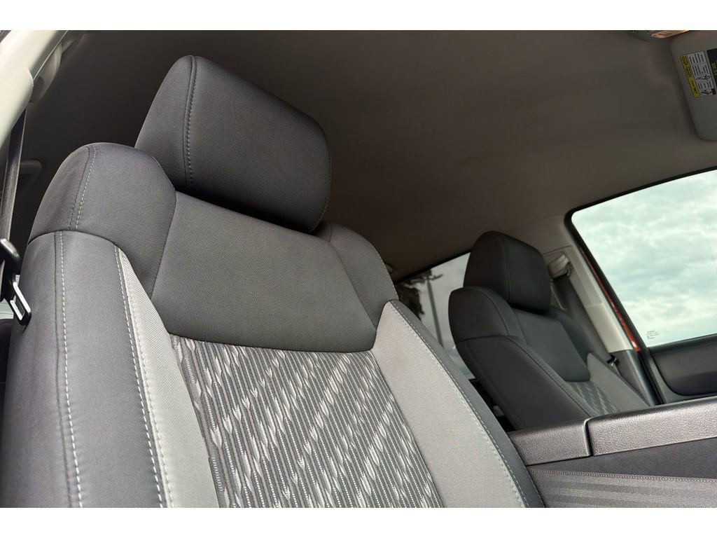 Used 2018 Toyota Tundra SR5 image 17
