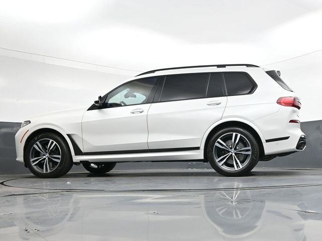Used 2021 BMW X7 xDrive40i w/ M Sport Package image 33
