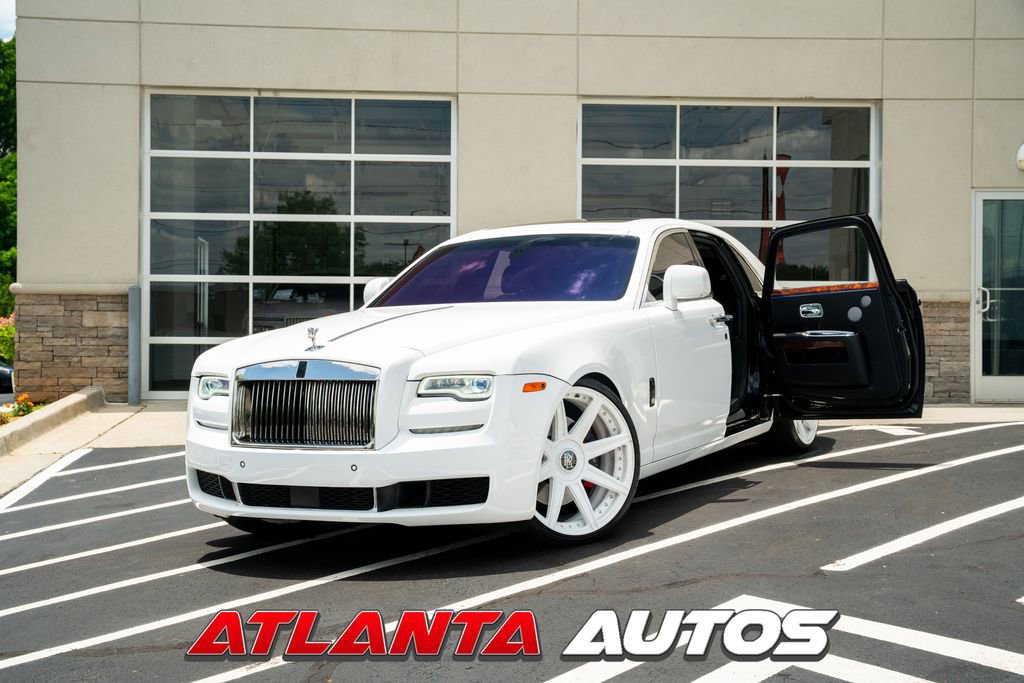 Used 2010 Rolls-Royce Ghost RWD video 1