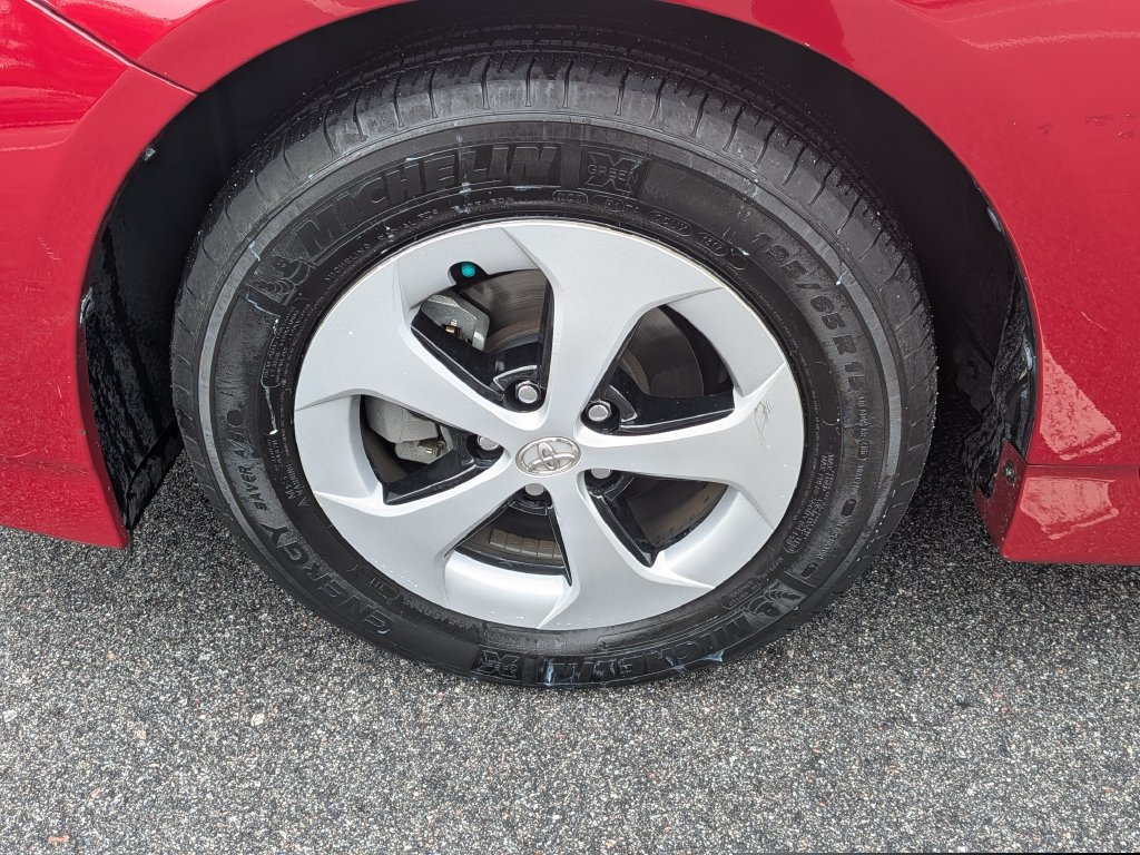 Used 2013 Toyota Prius Four FWD image 5