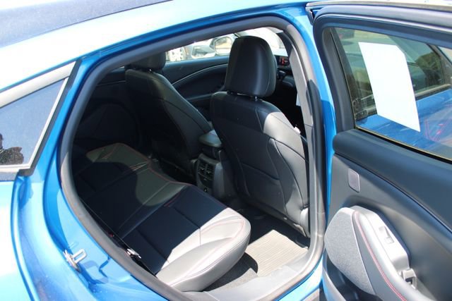 New 2025 Ford Mustang Mach-E Premium w/ Sport Appearance Package AWD/4WD image 9