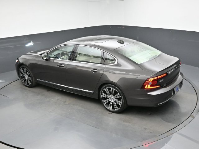 Used 2023 Volvo S90 B6 Ultimate w/ Lounge Package AWD/4WD image 47