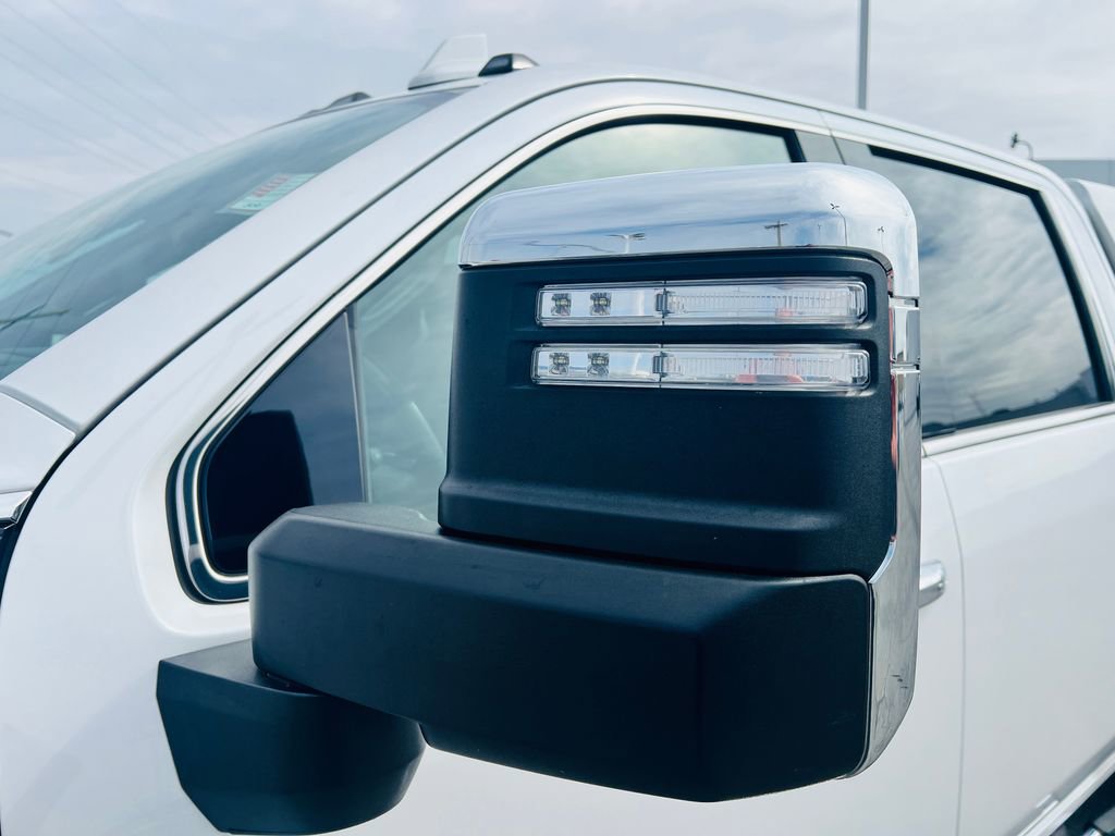 Used 2021 GMC Sierra 2500 Denali w/ Denali Ultimate Package image 23