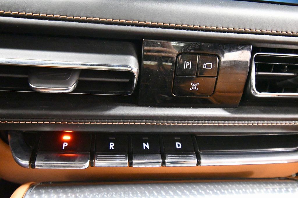 Used 2022 Lincoln Aviator Black Label w/ Dynamic Handling Package image 27