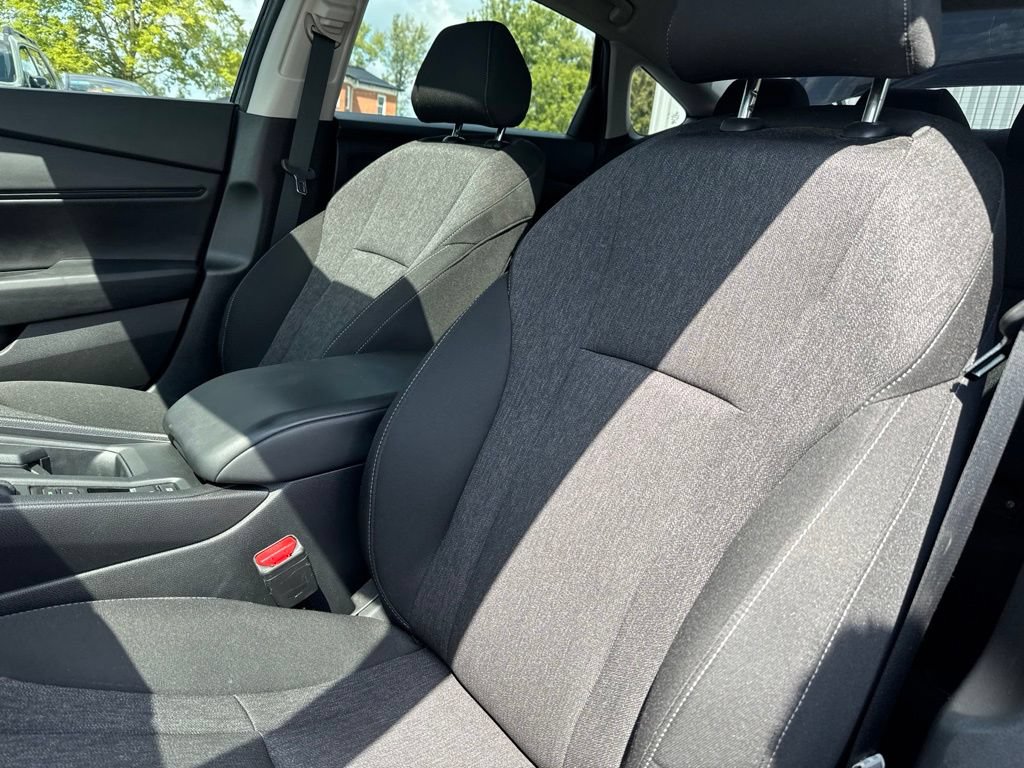 Used 2023 Honda Accord EX image 24