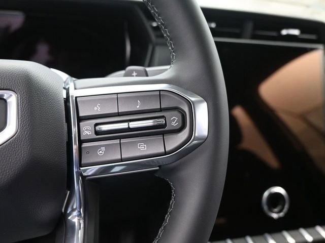 New 2026 GMC Terrain Denali w/ LPO, Floor Liner Package image 32