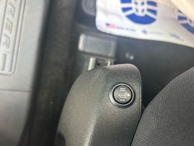 Used 2017 Ford Explorer XLT AWD/4WD image 22