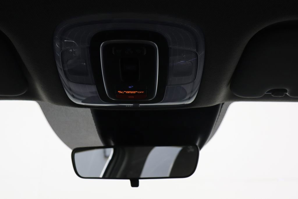 Used 2025 Hyundai Elantra SEL FWD image 24