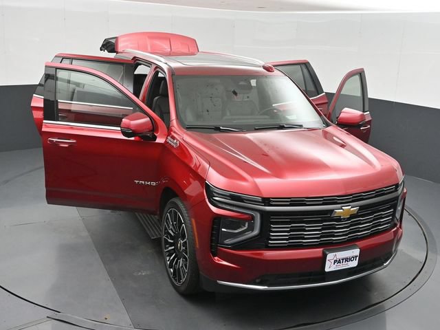 Used 2025 Chevrolet Tahoe High Country AWD/4WD image 54