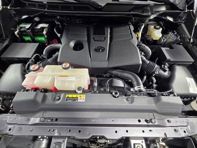 Used 2022 Toyota Tundra Limited w/ TRD Off-Road Package image 14