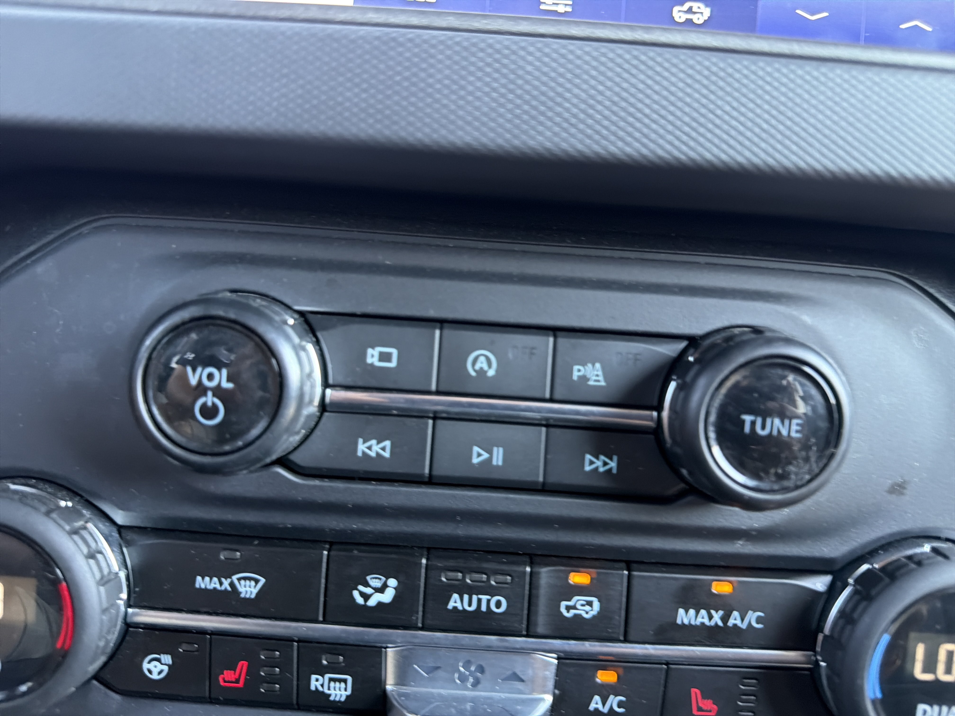 Used 2024 Ford Bronco Badlands AWD/4WD image 29