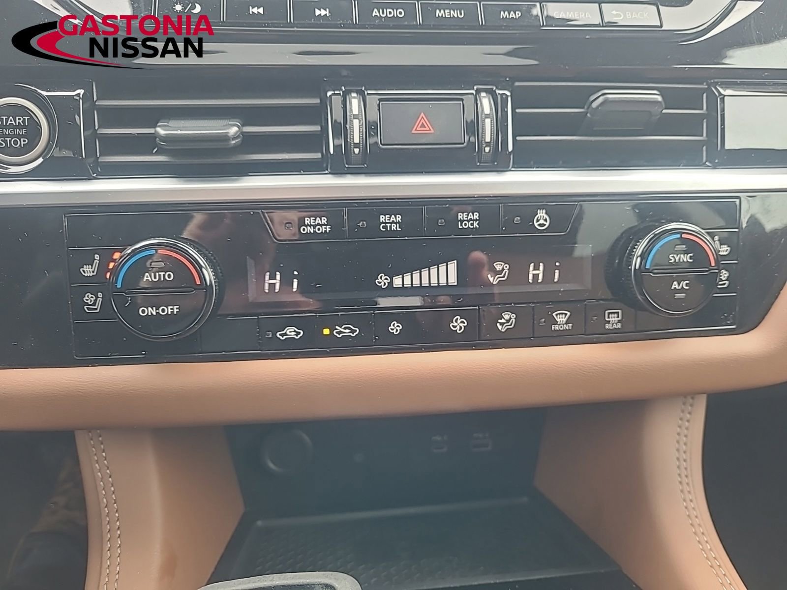 Used 2024 Nissan Pathfinder Platinum w/ Cargo Package image 47