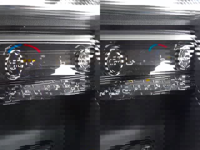 Used 2021 Kia K5 LXS image 22