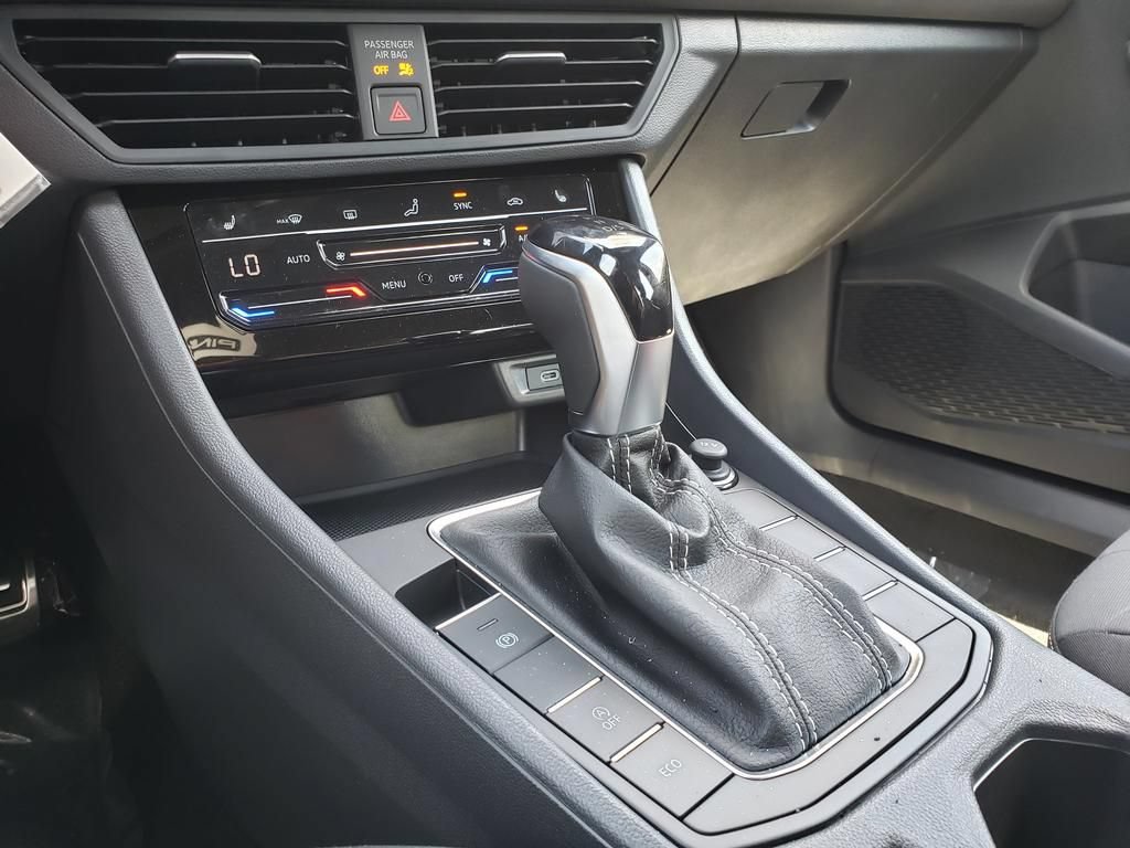 New 2026 Volkswagen Jetta Sport FWD image 11