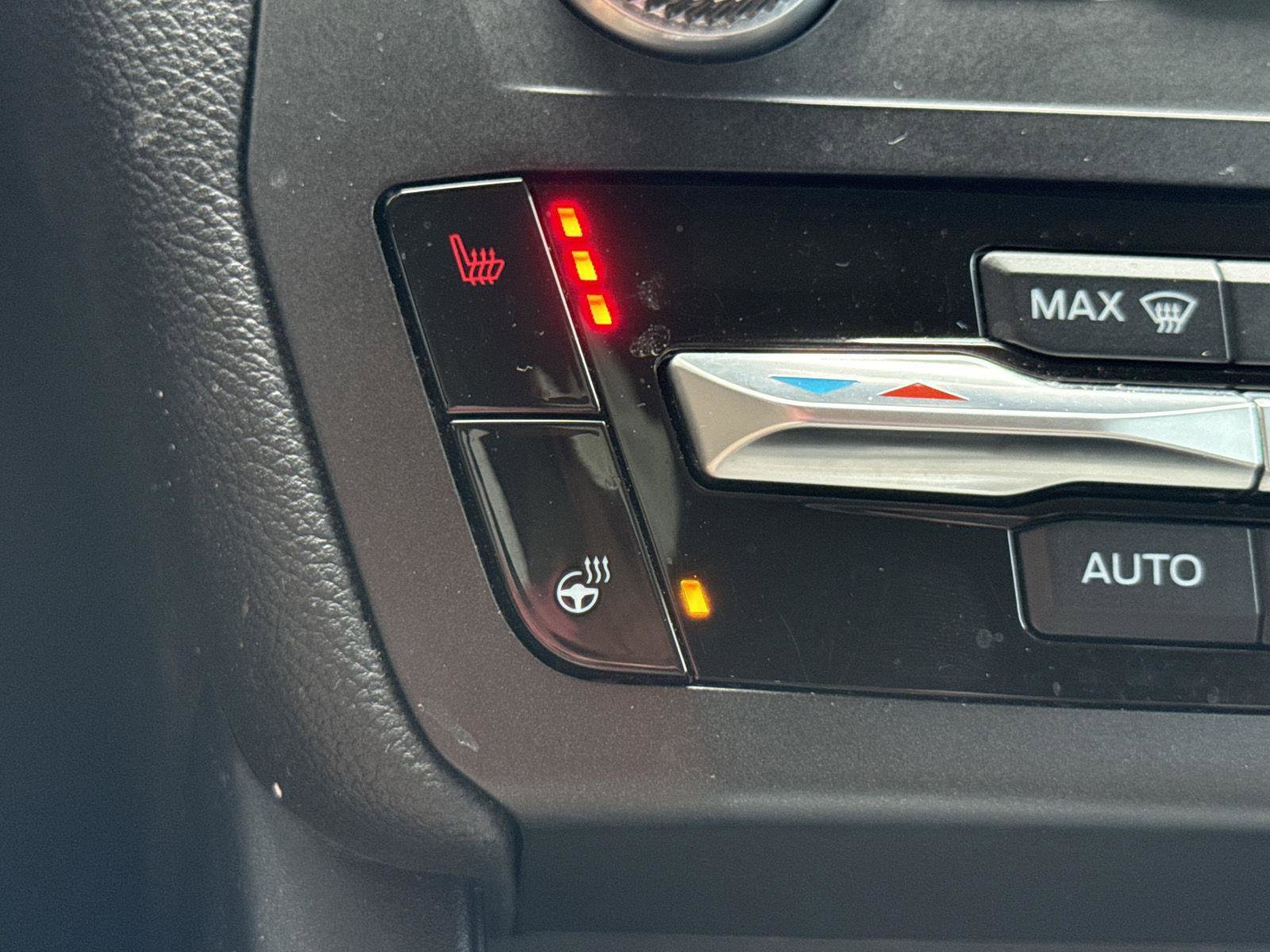 Used 2020 Ford Explorer XLT w/ Equipment Group 202A image 16