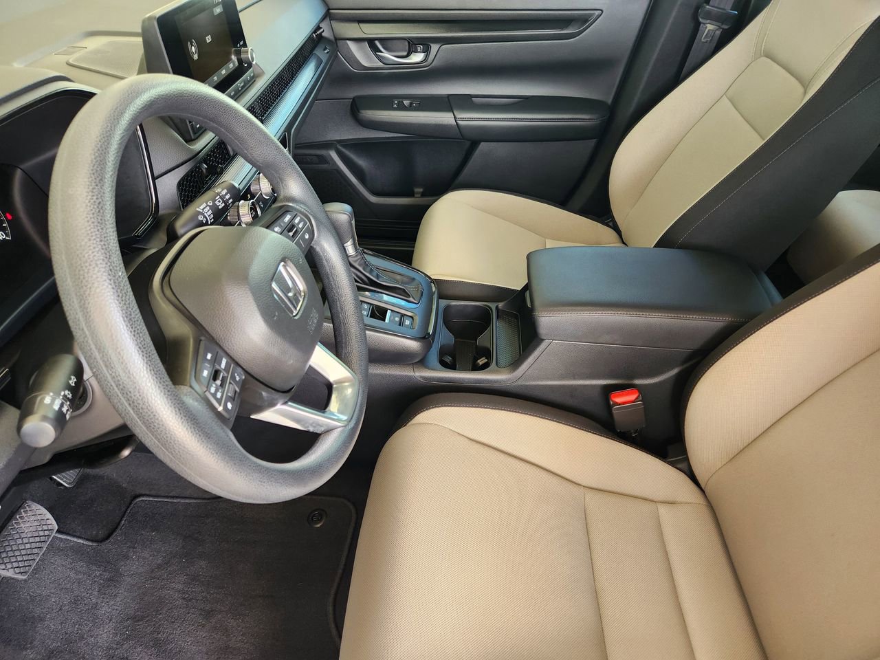 Used 2023 Honda CR-V LX image 12