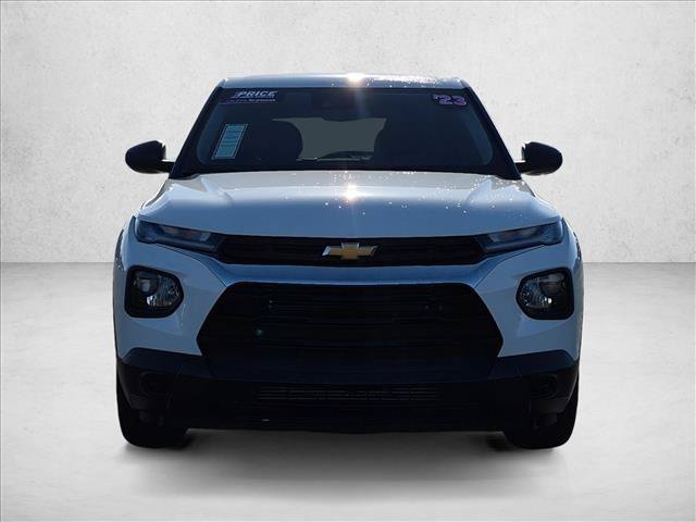 Used 2023 Chevrolet TrailBlazer LS FWD image 2