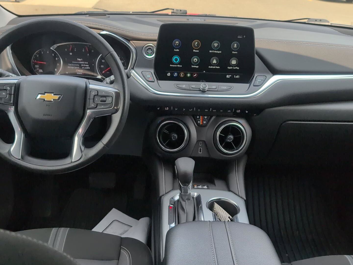 Used 2024 Chevrolet Blazer LT w/ Convenience Package FWD image 14