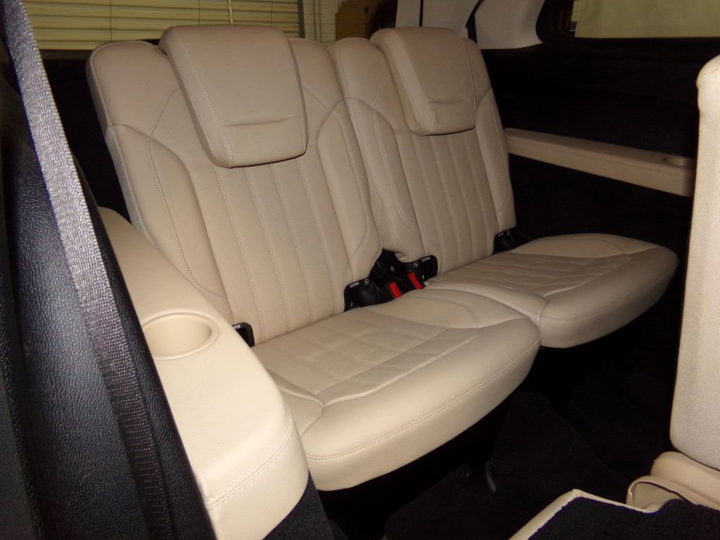 Used 2019 Mercedes-Benz GLS 450 4MATIC image 11