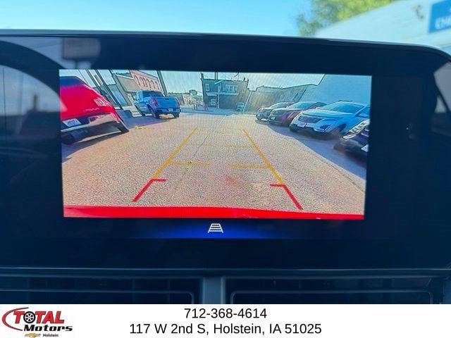 Used 2024 Chevrolet Trax LT FWD image 20