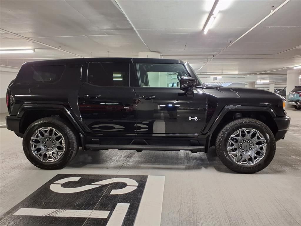Used 2026 GMC Hummer EV SUV AWD/4WD image 4