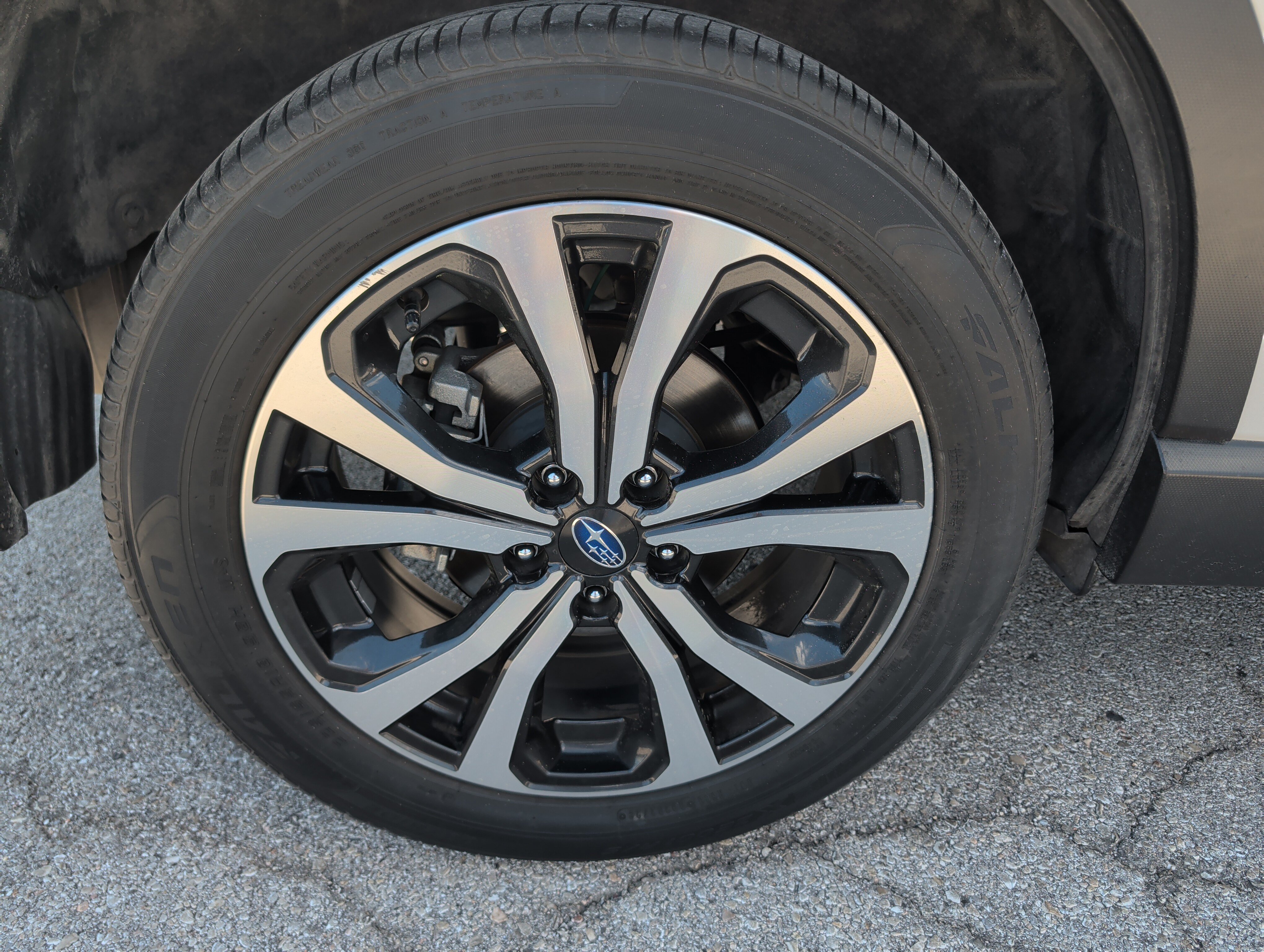 Certified 2024 Subaru Forester Limited AWD/4WD image 40