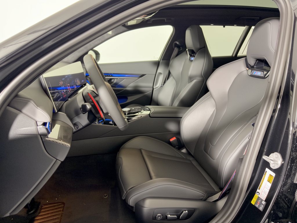 New 2027 BMW M5 Touring AWD/4WD image 5