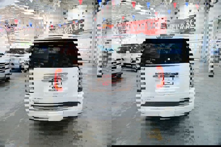 Used 2016 GMC Yukon Denali w/ Open Road Package image 9