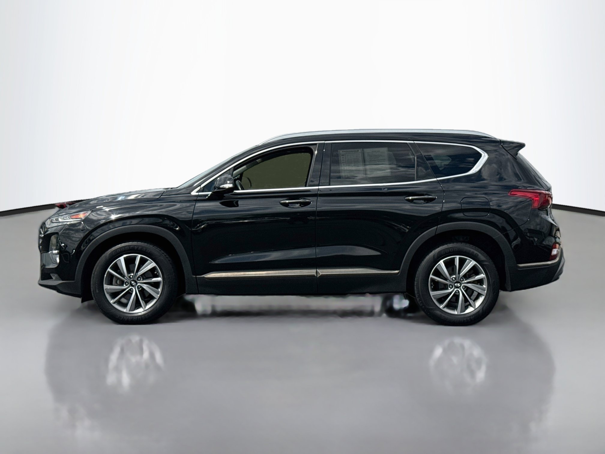 Used 2020 Hyundai Santa Fe Limited w/ Cargo Package AWD/4WD image 4