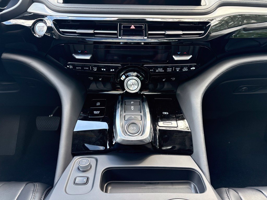 New 2026 Acura MDX w/ Technology Package FWD image 25