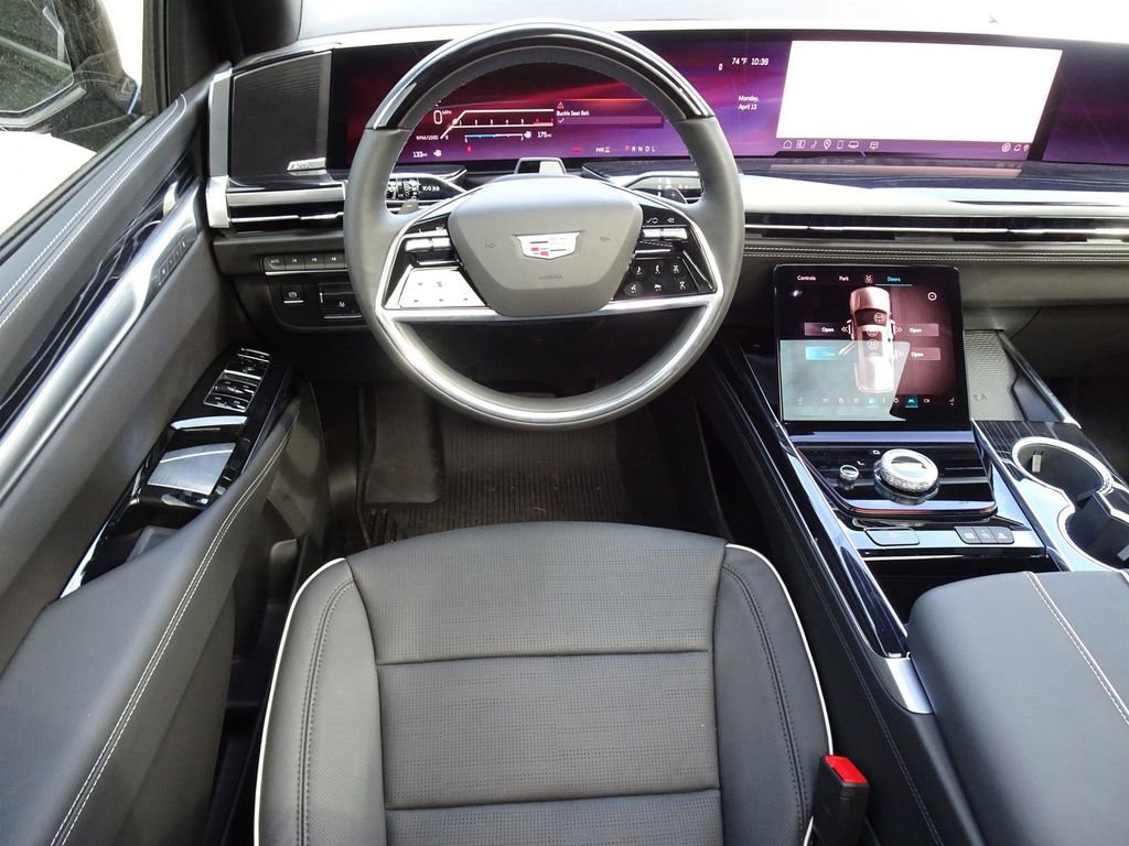 Certified 2026 Cadillac Escalade ESV Sport w/ Touring Package AWD/4WD image 13