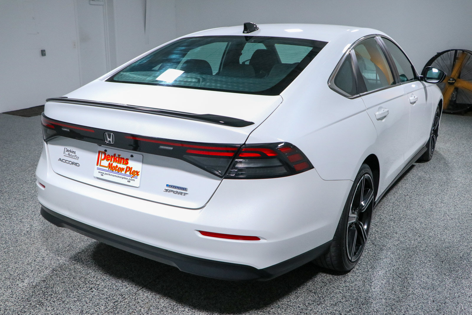 Used 2023 Honda Accord Sport image 7