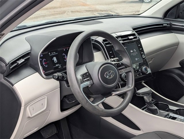 Used 2024 Hyundai Tucson SE image 12