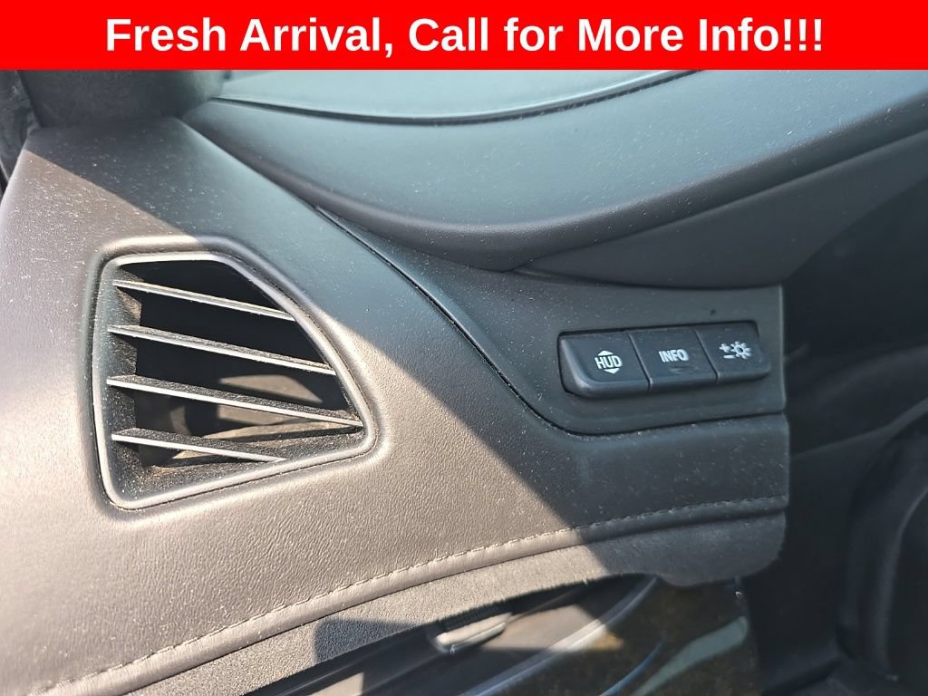 Used 2019 Cadillac Escalade ESV Platinum AWD/4WD image 30