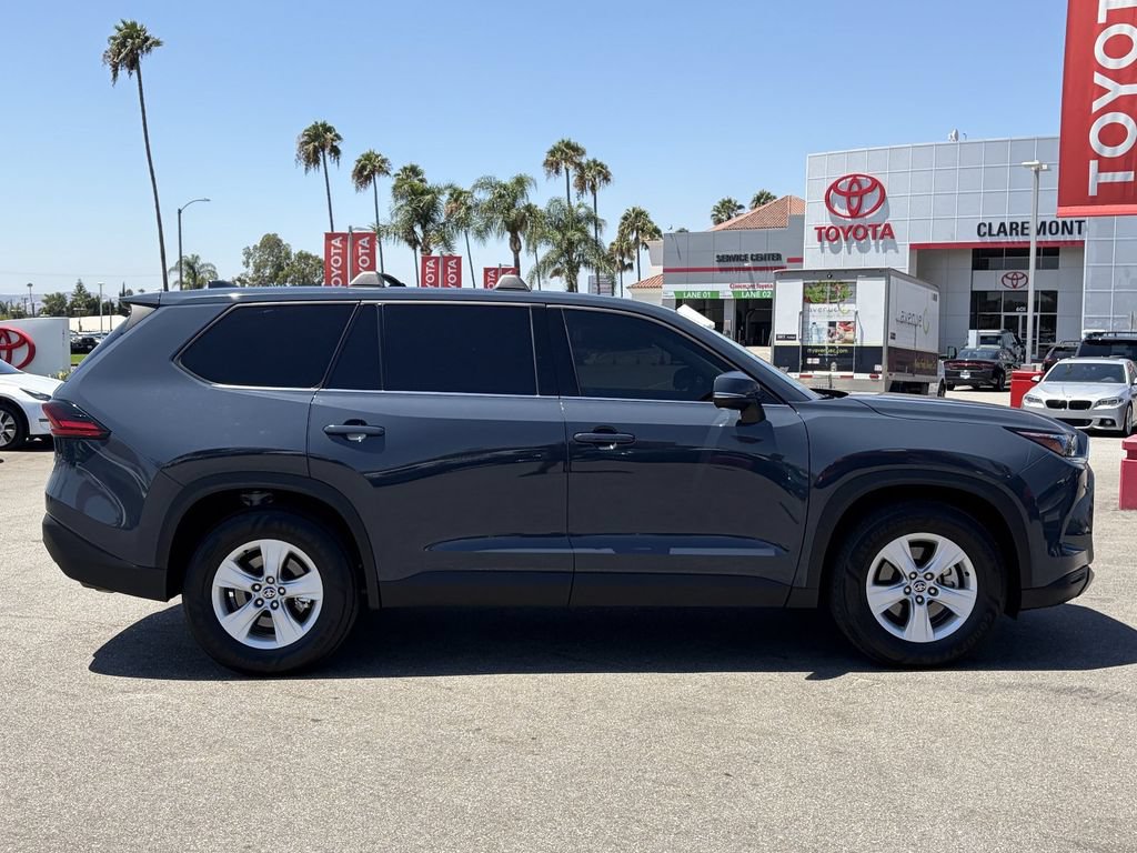 Certified 2025 Toyota Grand Highlander FWD image 47