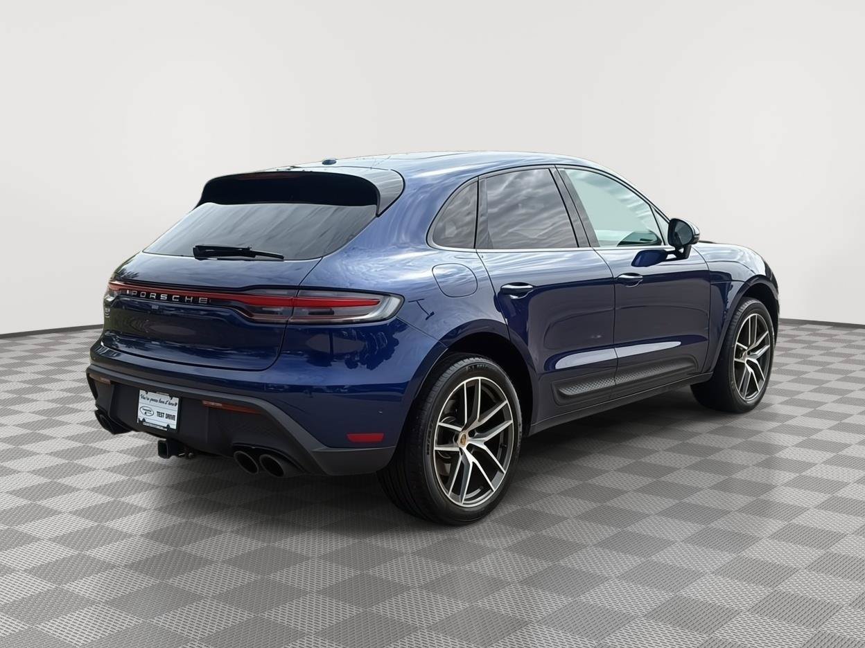 Used 2022 Porsche Macan AWD/4WD image 5