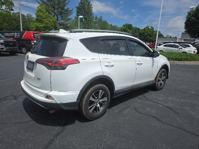Used 2017 Toyota RAV4 XLE FWD image 8