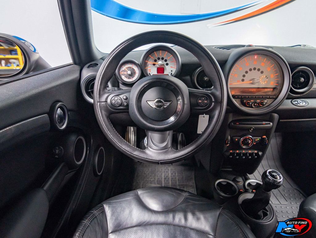 Used 2011 MINI Cooper S w/ Convenience Pkg image 13