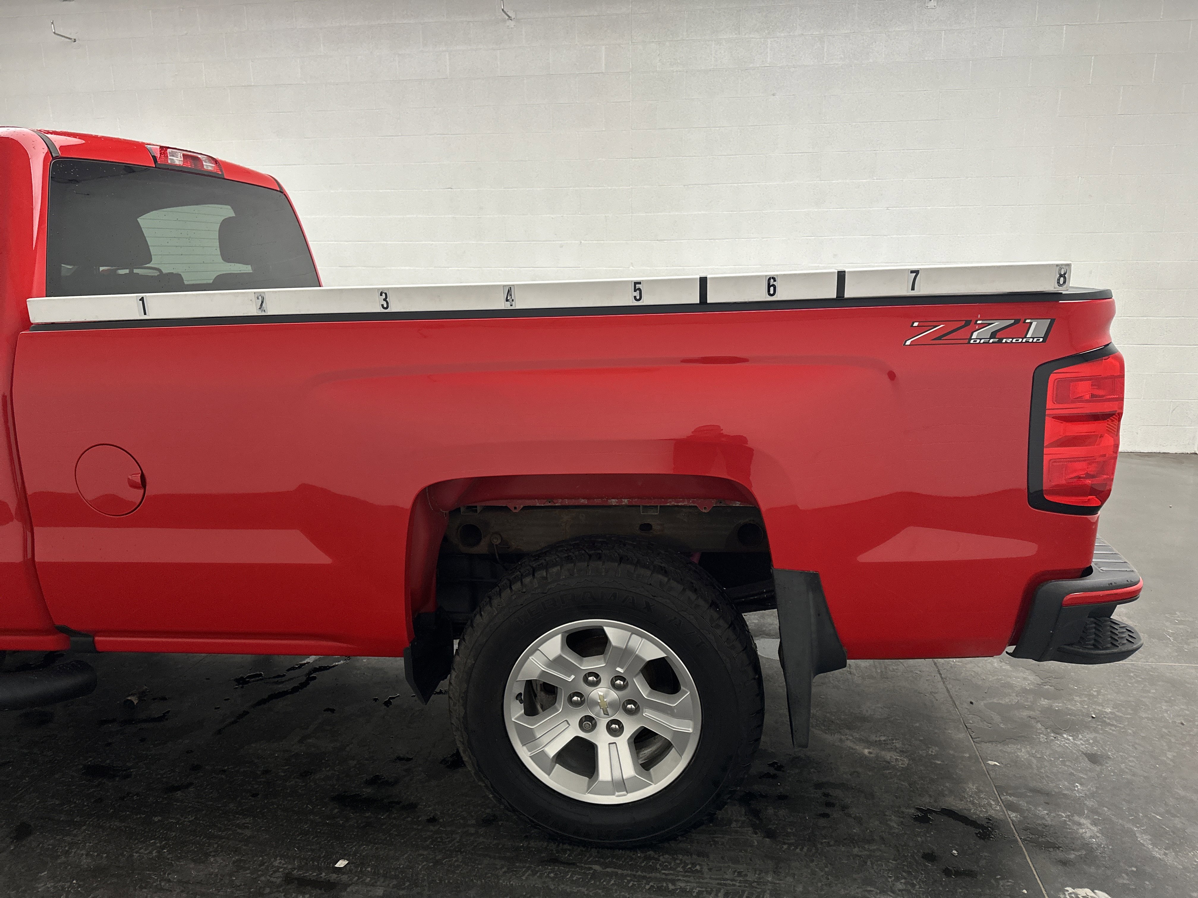 Used 2018 Chevrolet Silverado 1500 LT image 6