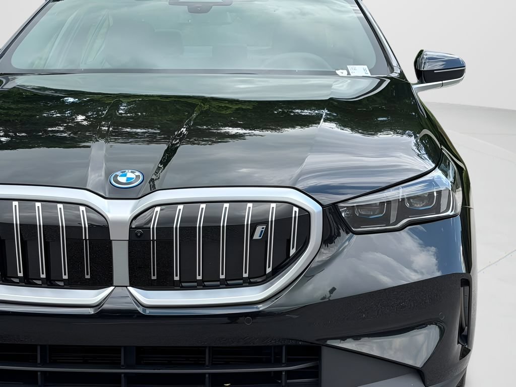New 2027 BMW i5 eDrive40 w/ Premium Package RWD image 26