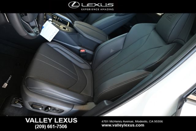 New 2026 Lexus TX 500h AWD image 13